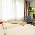 酒店 Loewengarten 4*
