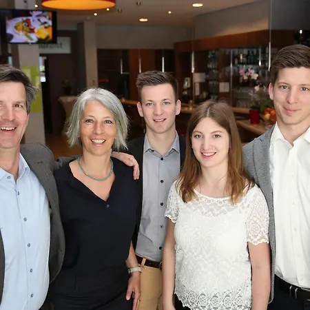 Hotel Löwengarten 4*