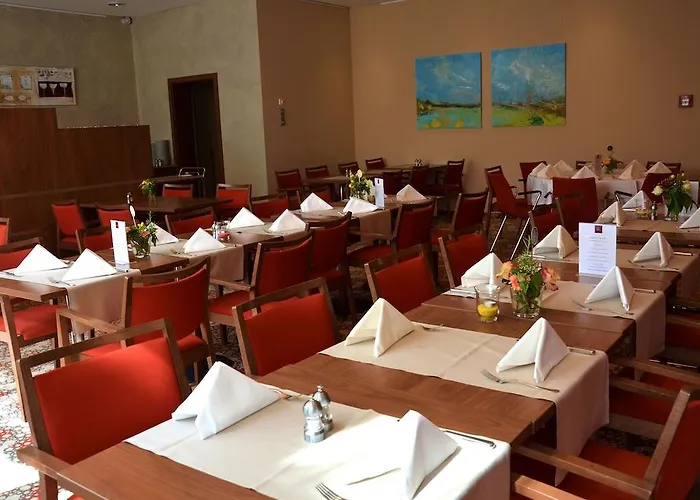 Loewengarten 酒店 4*